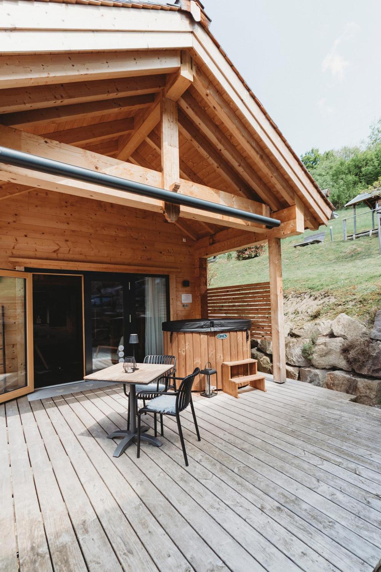 Lieblingsort - Schwarzwald Chalet Lodges Neuenweg Exteriör bild
