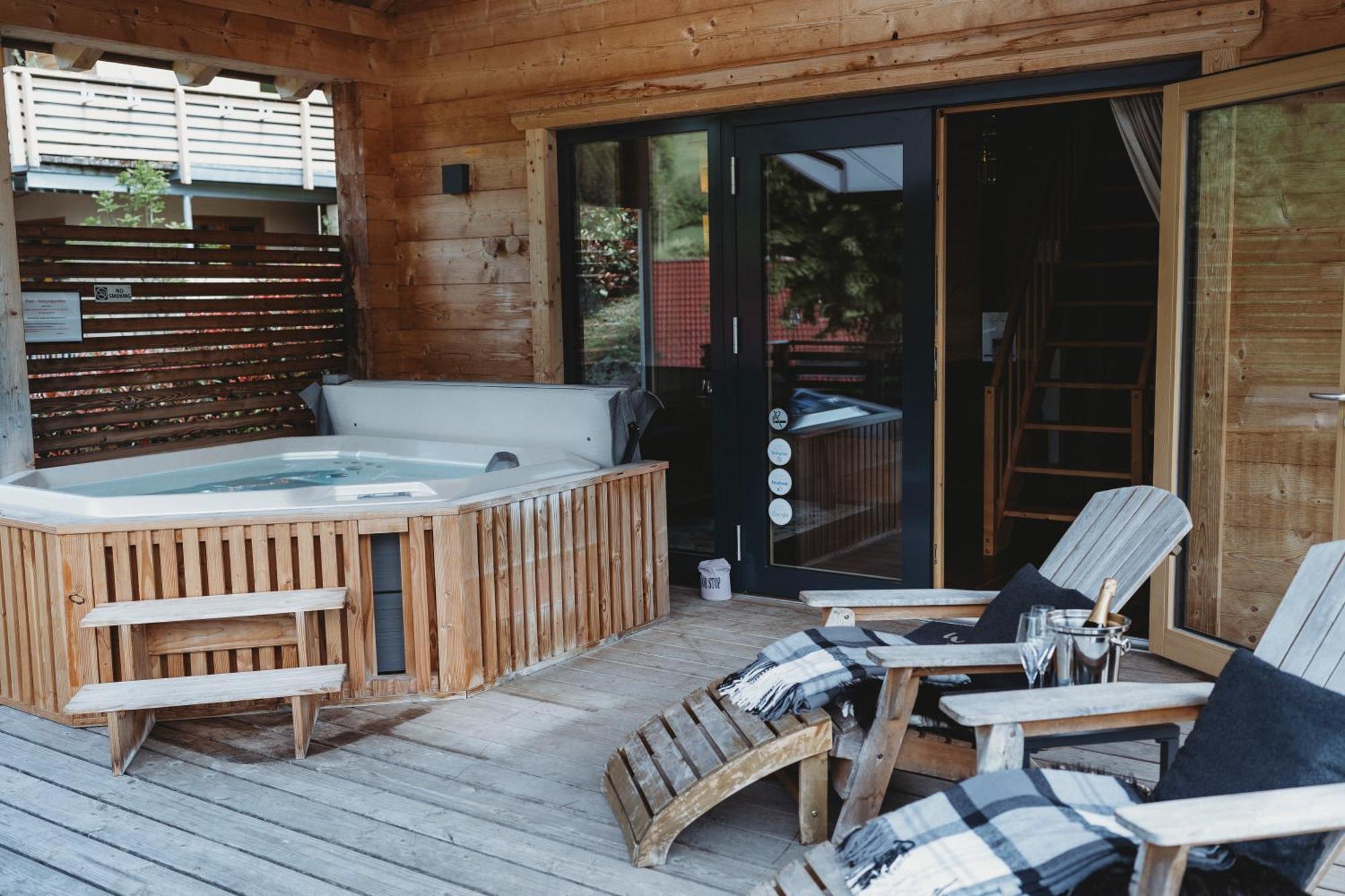 Lieblingsort - Schwarzwald Chalet Lodges Neuenweg Exteriör bild