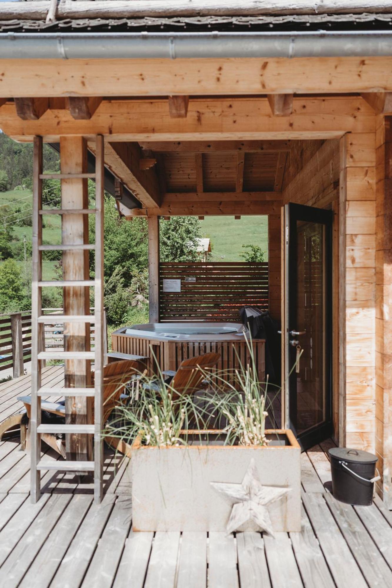Lieblingsort - Schwarzwald Chalet Lodges Neuenweg Exteriör bild